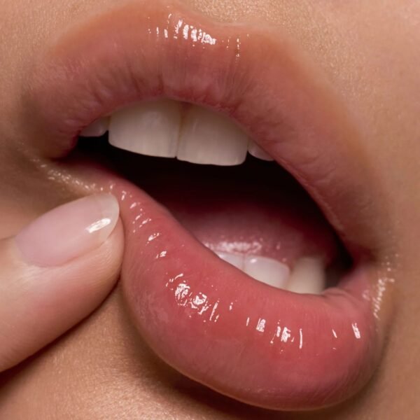 Lip Butter Balm Vanilla Beige - Image 4