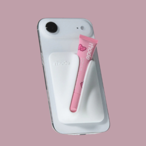 (PREORDER) Snap On Lip Case weiss