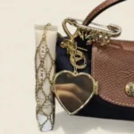 Lippgloss Taschenanhänger mit Spiegel Gold